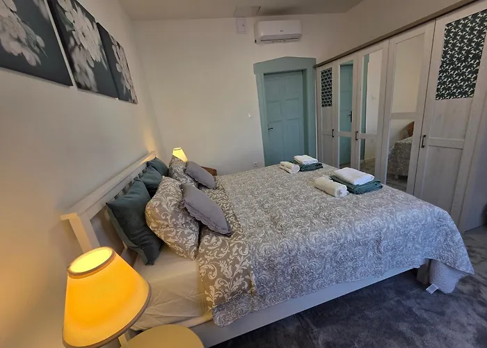 Cozy City Nook